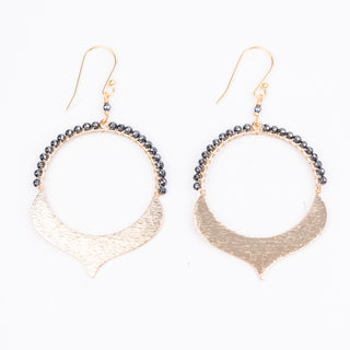 STUNNING STATEMENT EARRINGS