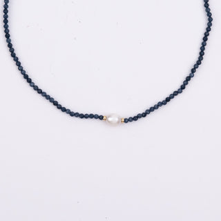 FULL GEM WITH PEARL NECKLACE