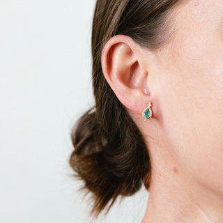 GEMSTONE DETAILED STUD