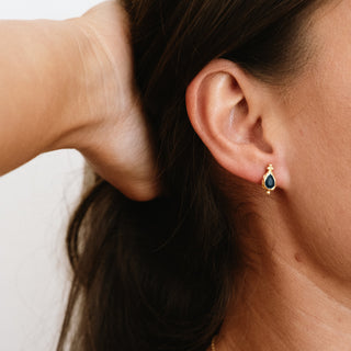 GEMSTONE DETAILED STUD