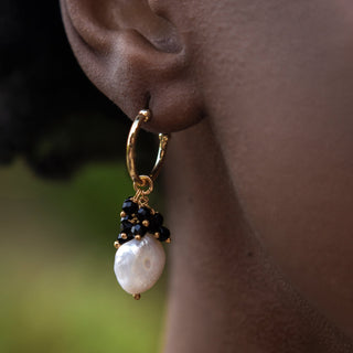 PEARLS WITH GEM CLUSTERS