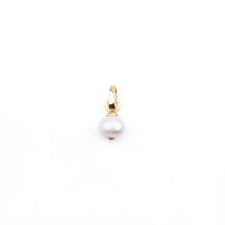 GOLD RICE PEARL SHORT CHARM