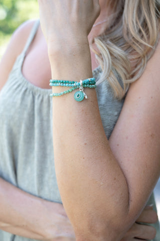 GREEN JADE TRIPLE STRETCH BRACELET