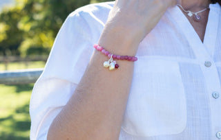 PINK AGATE BEAD BRACELET
