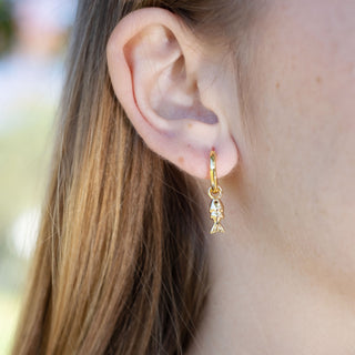 GOLD FISH HUGGIE CHARM