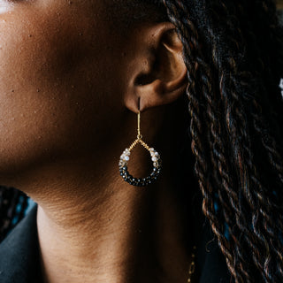 MESSY TEARDROP EARRINGS