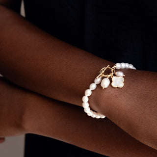 CAITY PEARL BRACELET