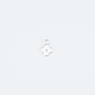 SILVER FLEUR CHARM