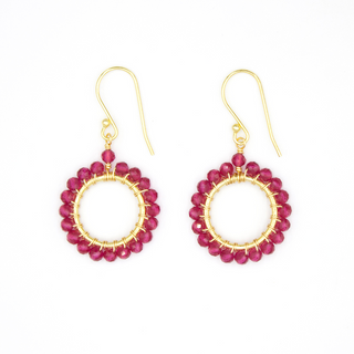 SMALL ROUND EARRINGS WITH GARNETS